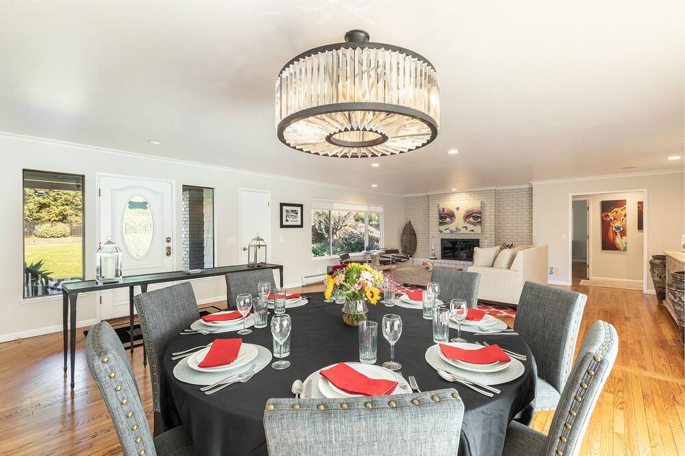 Photo of Others in Petaluma