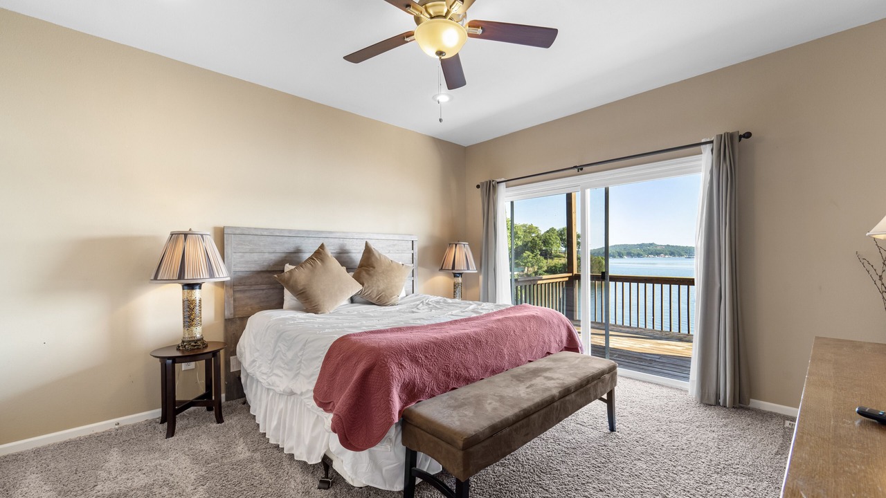Photo of Others in Lake of the Ozarks
