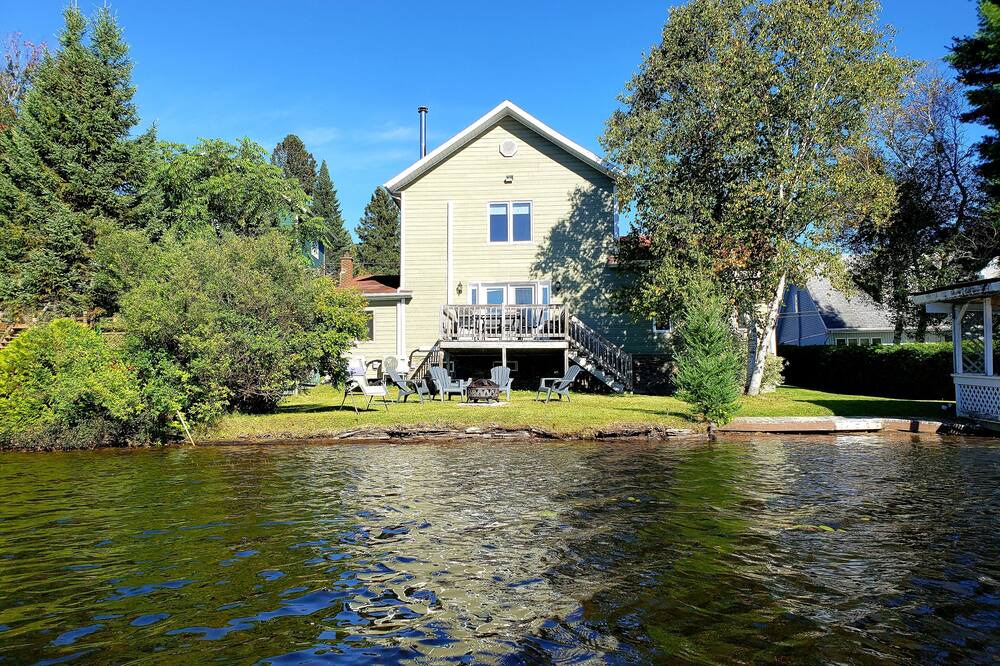 Photo of Outdoor in Chertsey