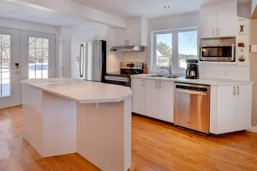 Photo of Kitchen in Chertsey