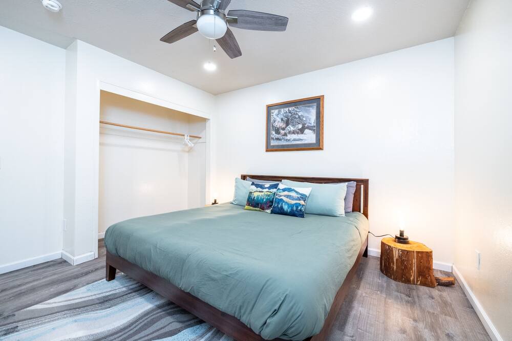 Photo of Bedroom in Iowa Hill