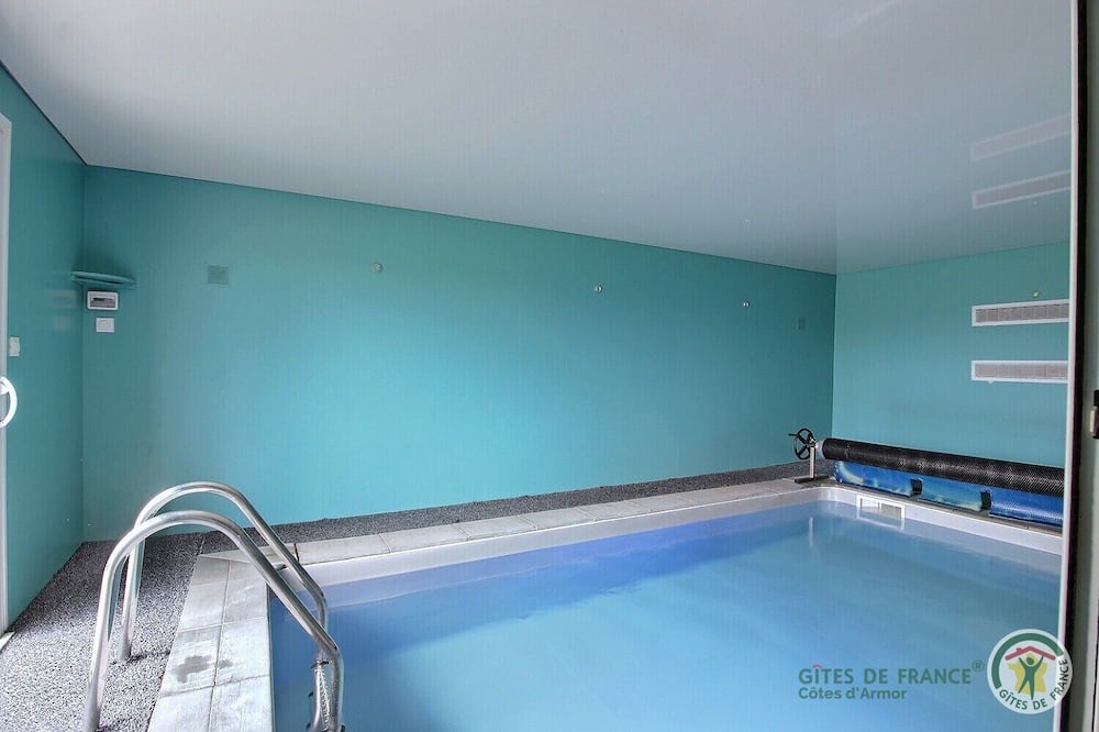 Photo of Others in Plesidy