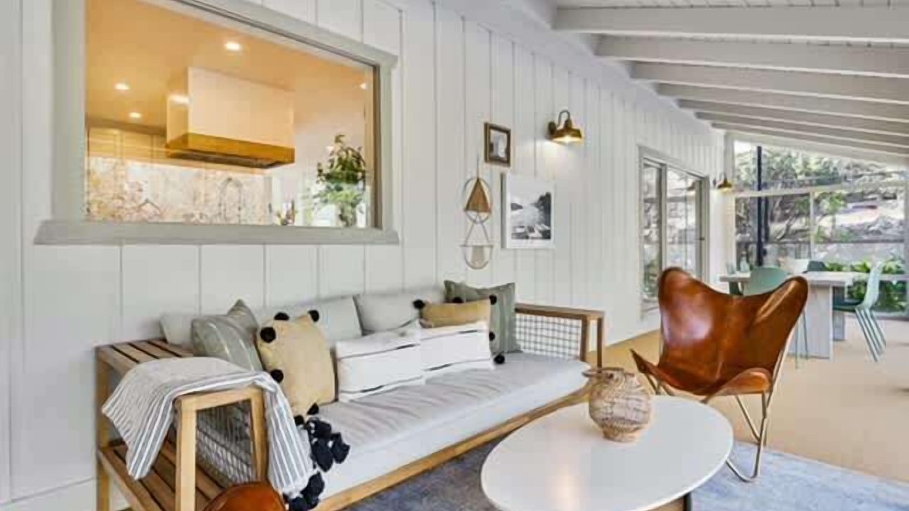 Photo of Livingroom in Lake Arrowhead