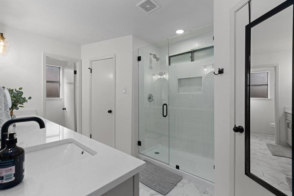 Photo of Bathroom in Anderson Mill
