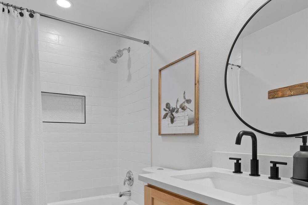 Photo of Bathroom in Anderson Mill