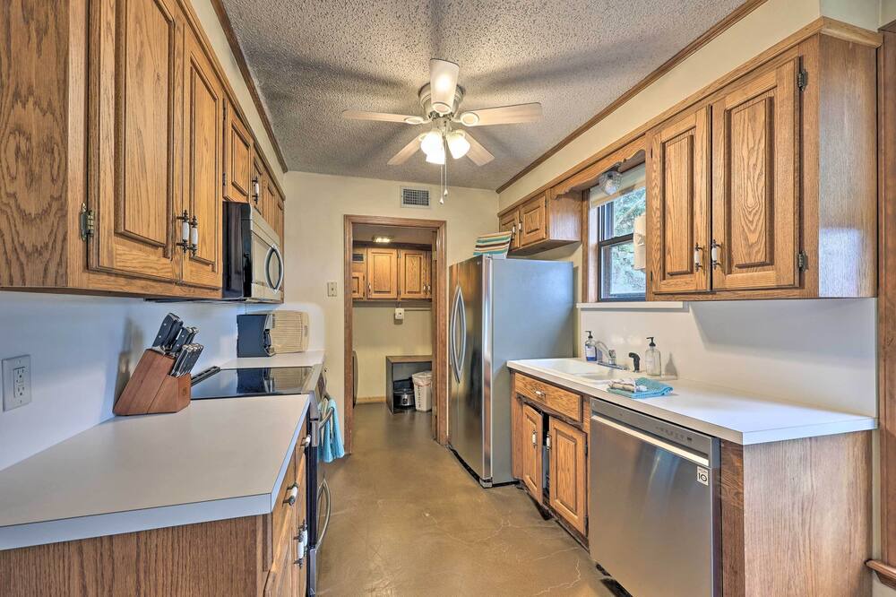 Photo of Kitchen in Jones Mills