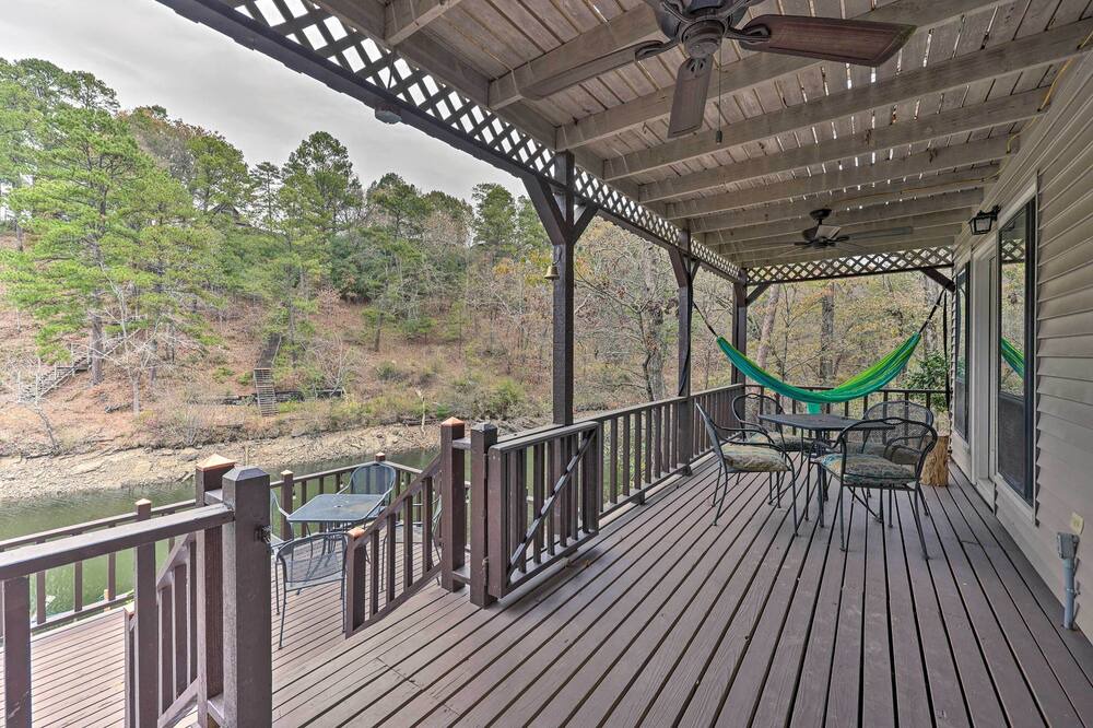 Photo of Outdoor in Jones Mills