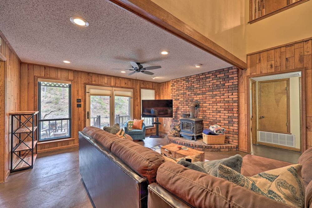 Photo of Bedroom in Jones Mills