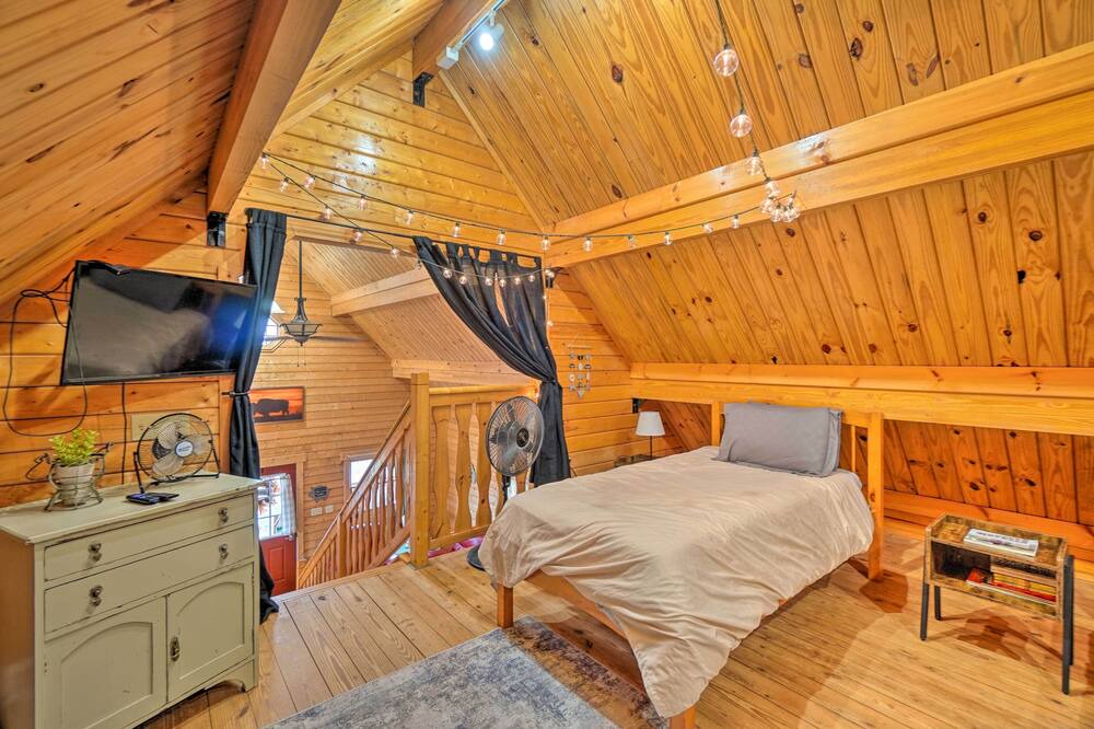 Photo of Bedroom in Fletcher