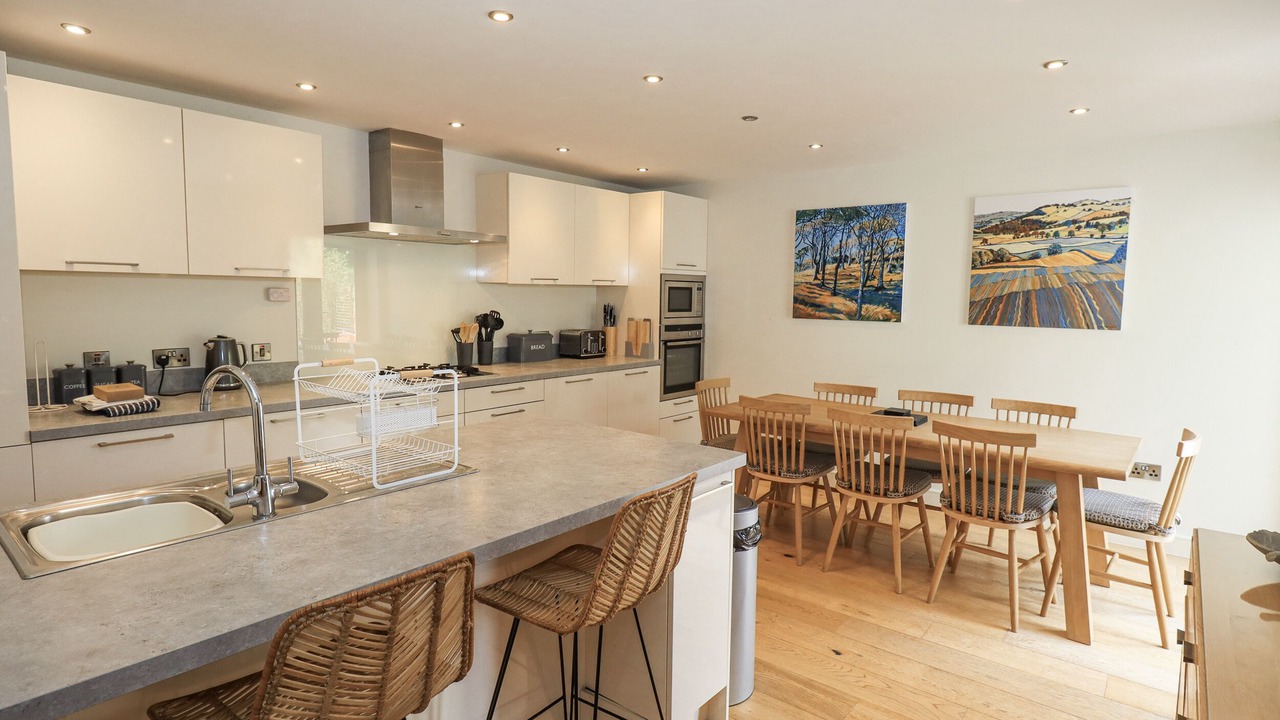 Photo of Others in Waterhead