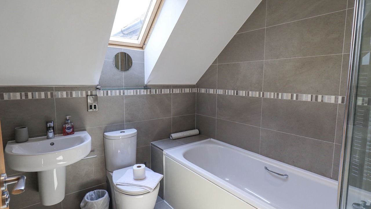Photo of Bathroom in Waterhead