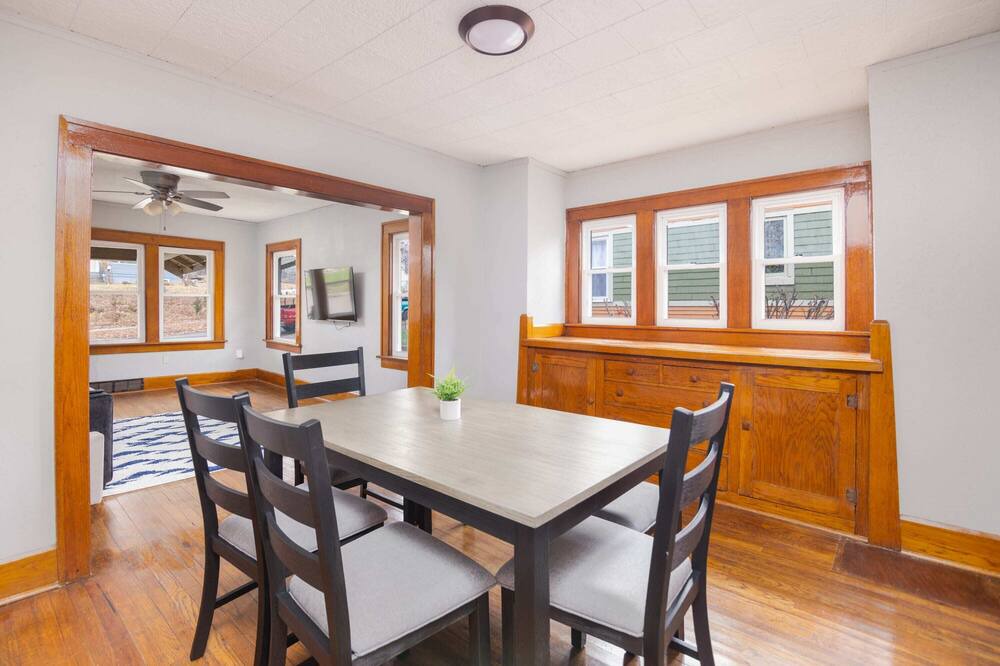 Photo of Bedroom in Des Moines