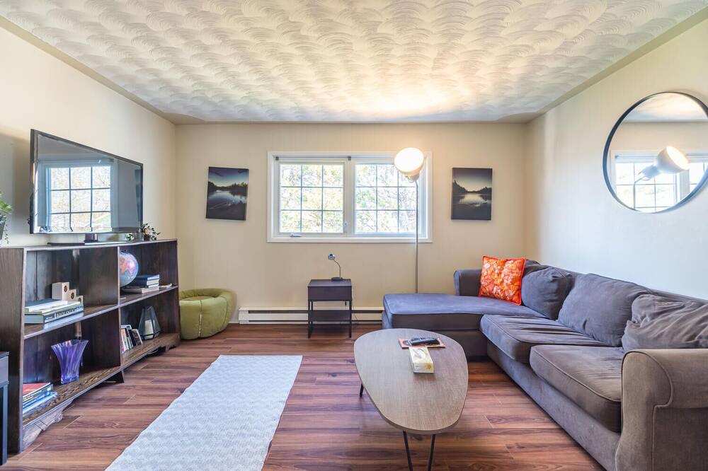Photo of Livingroom in North End