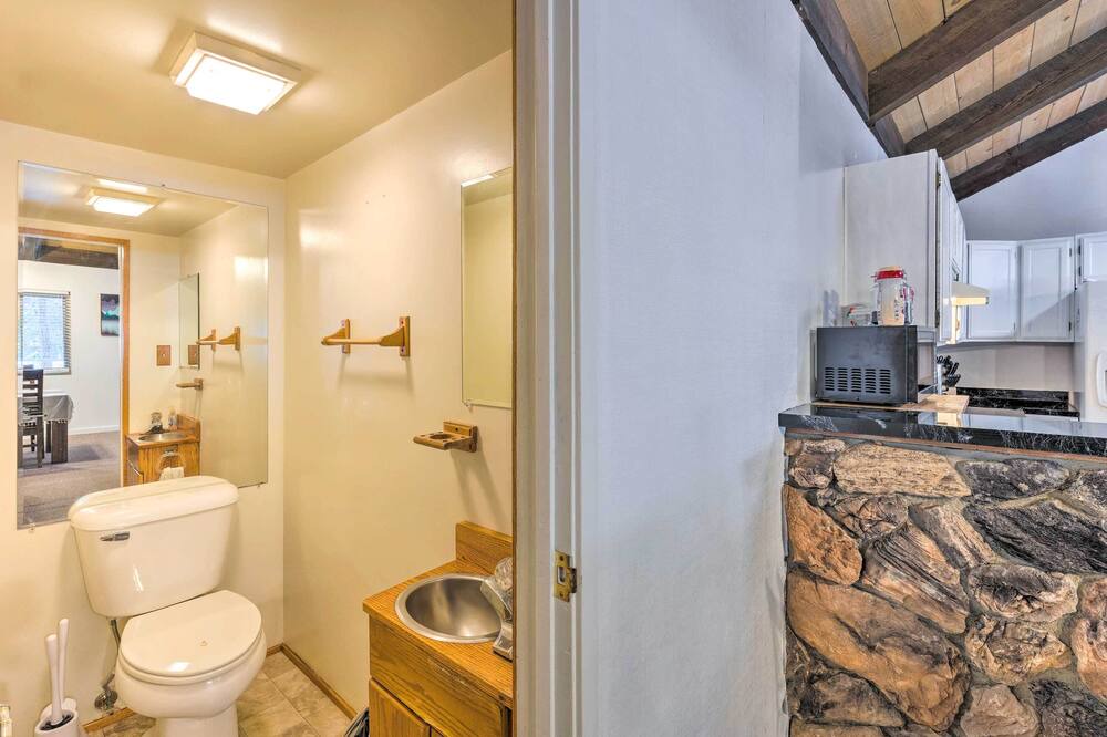 Photo of Bathroom in Nevada City
