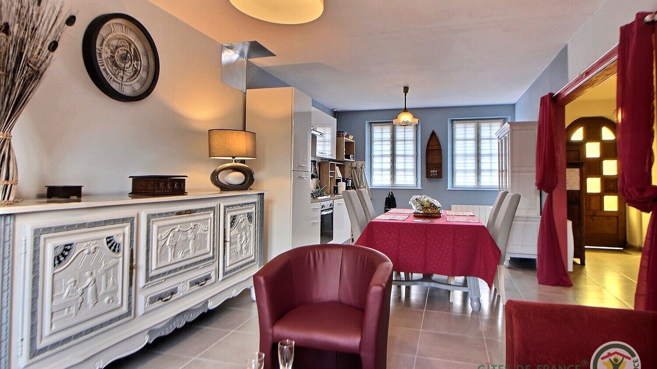 Photo of Others in La Foeil