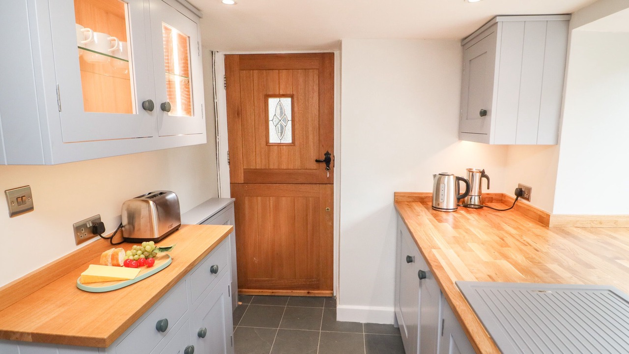 Photo of Others in Chapel Stile