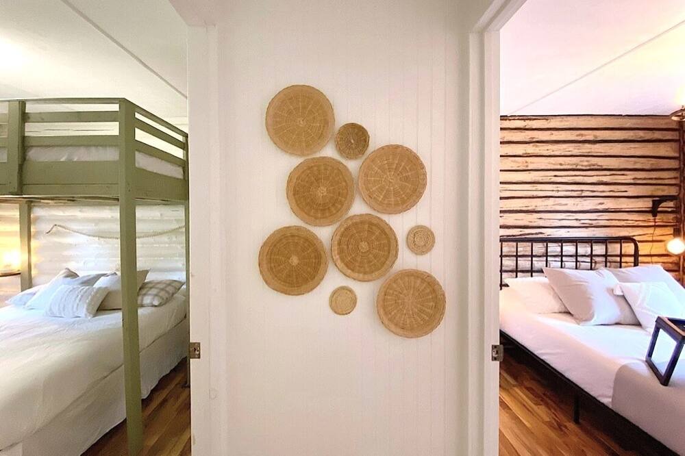 Photo of Bedroom in Saint-Alphonse-Rodriguez