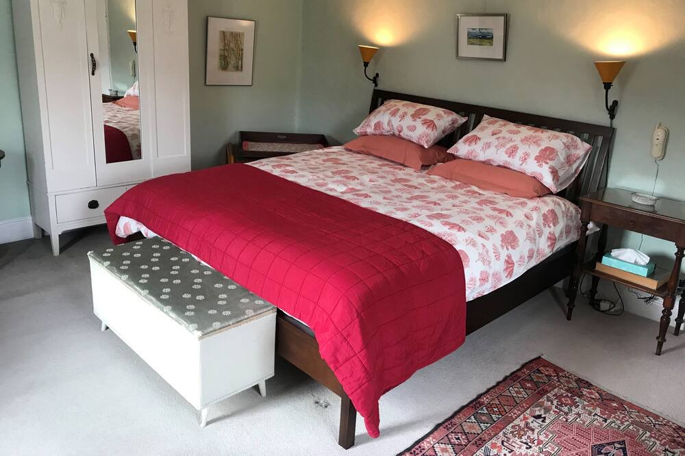 Photo of Others in Thornton Rust