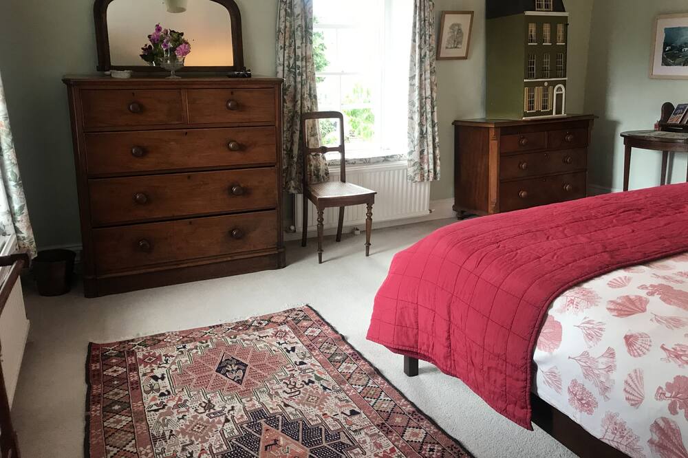 Photo of Others in Thornton Rust