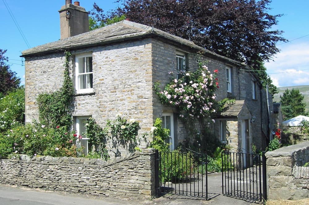 Photo of Others in Thornton Rust