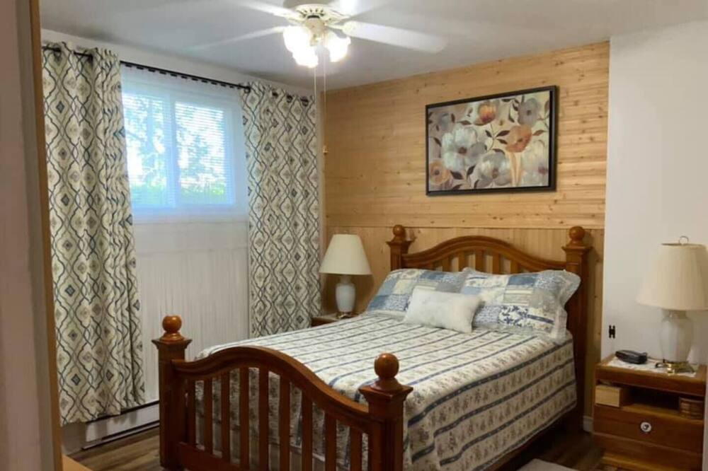 Photo of Bedroom in Chicoutimi