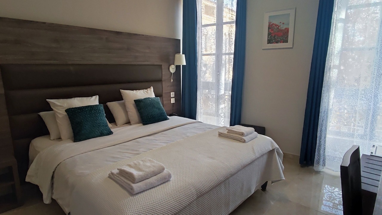 Photo of Bedroom in Faubourg