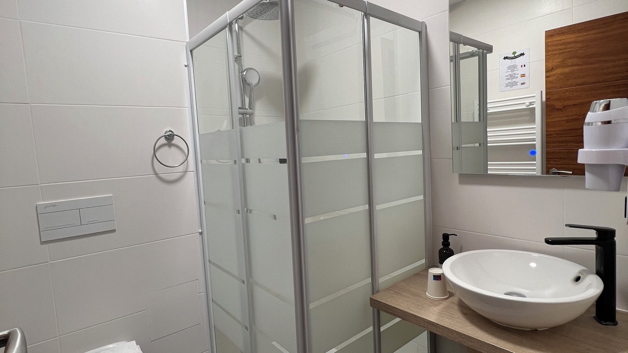 Photo of Bathroom in Faubourg