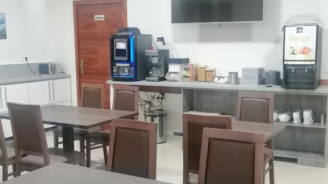 Photo of Others in Faubourg