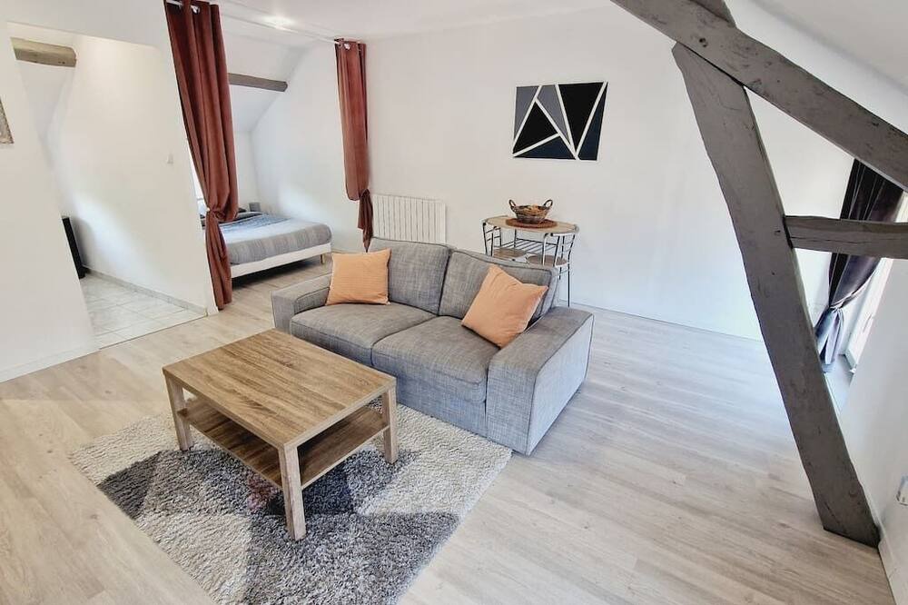 Photo of Livingroom in Louvroil