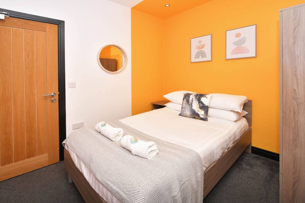 Photo of Bedroom in Newcastle-Under-Lyme