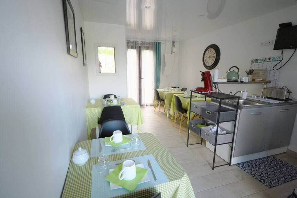 Photo of Others in Saint-Quentin-en-Tourmont