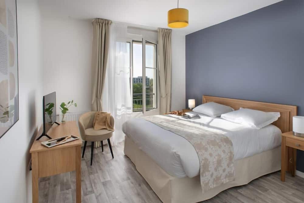Photo of Bedroom in Serris