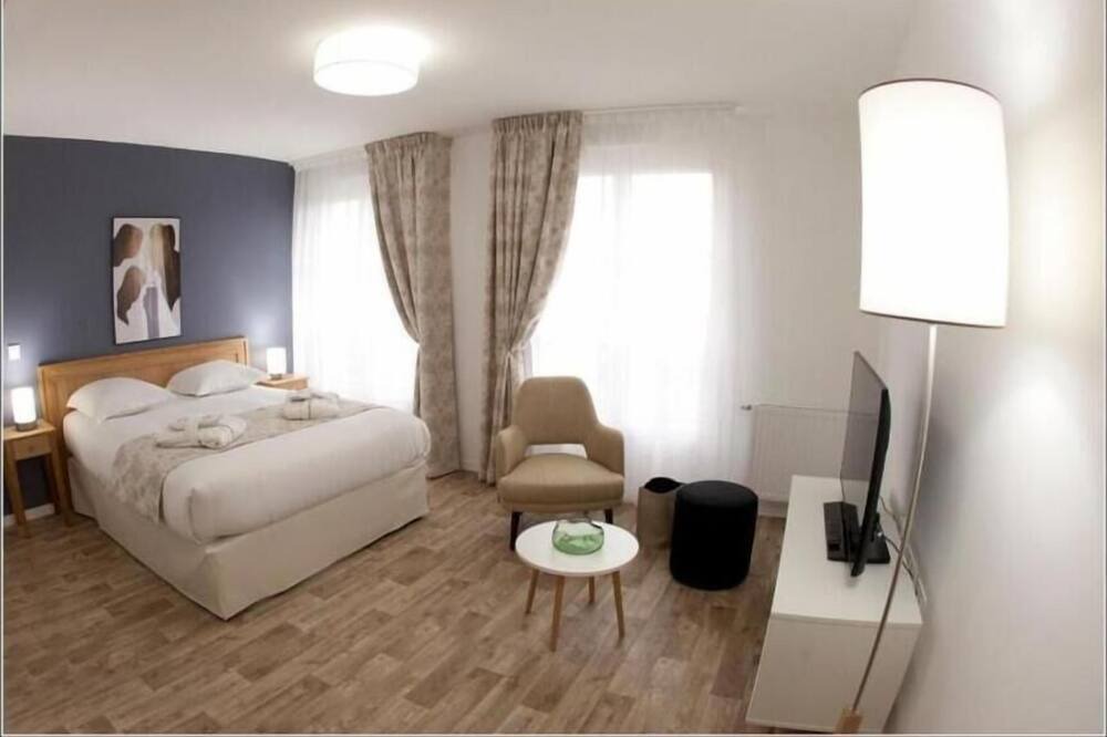 Photo of Bedroom in Serris