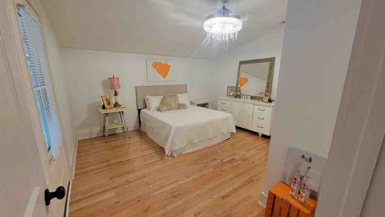 Photo of Others in Anderson