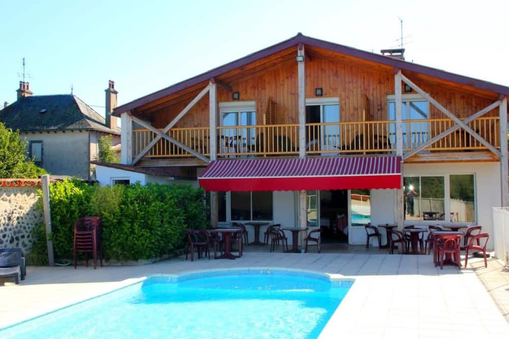 Photo of Outdoor in Jussac