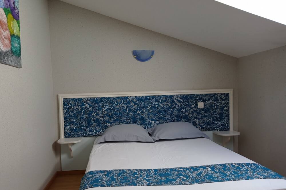 Photo of Bedroom in Jussac