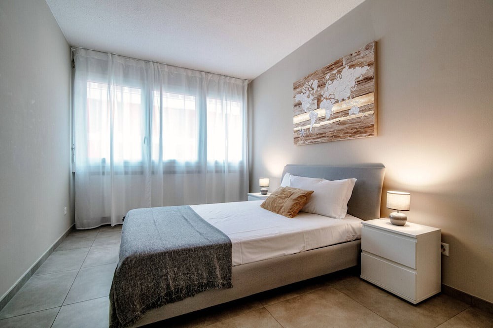 Photo of Bedroom in Paradiso
