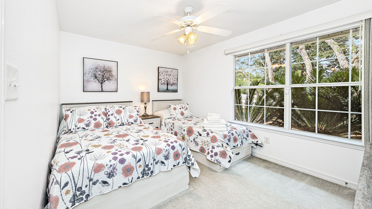 Photo of Others in Ono Island