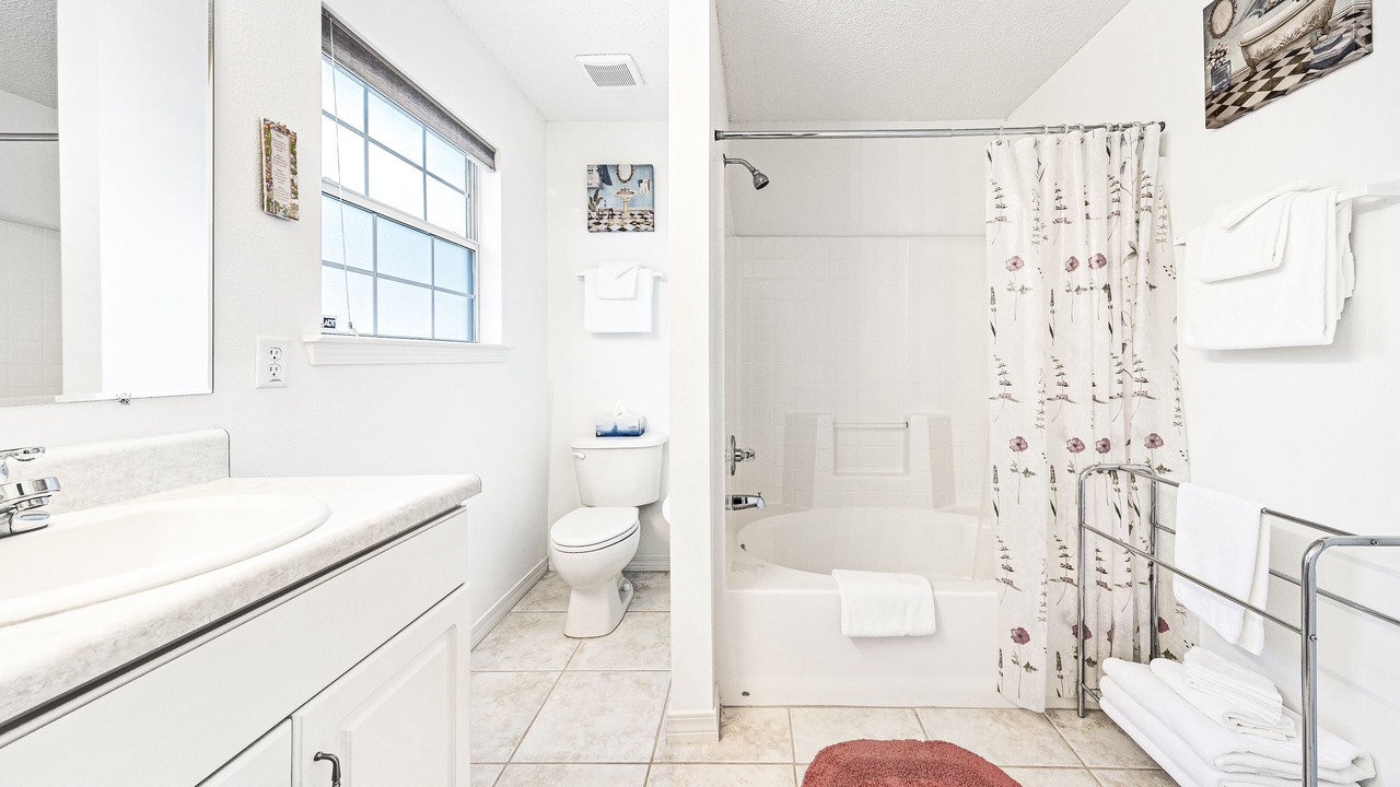 Photo of Bathroom in Ono Island