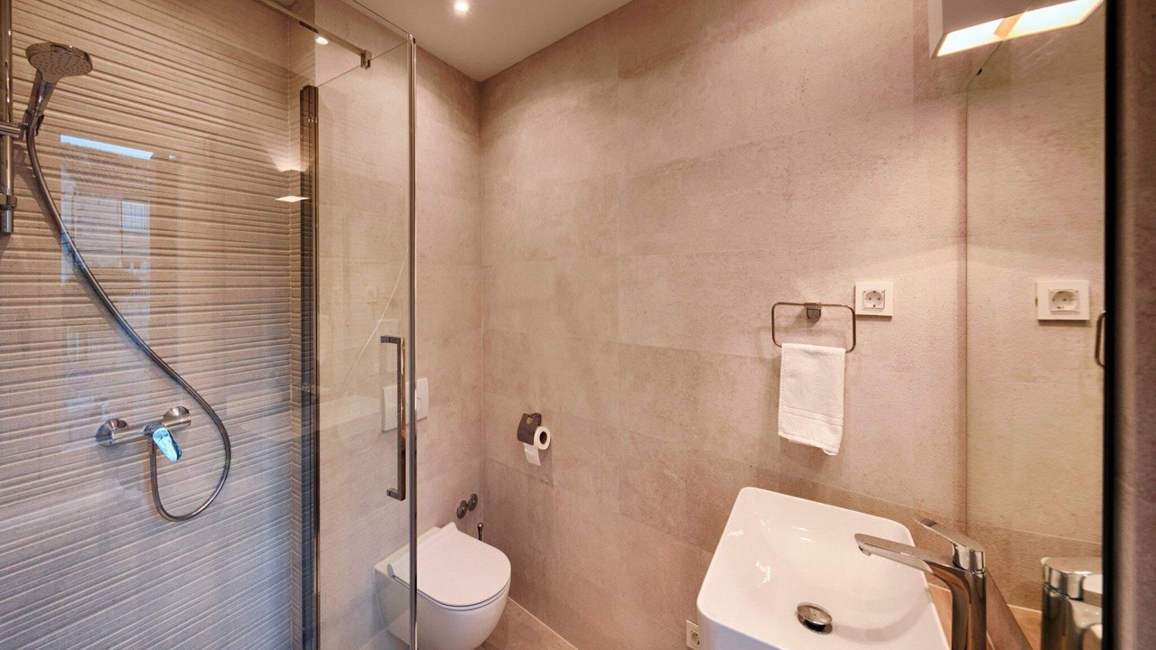 Photo of Bathroom in Vis