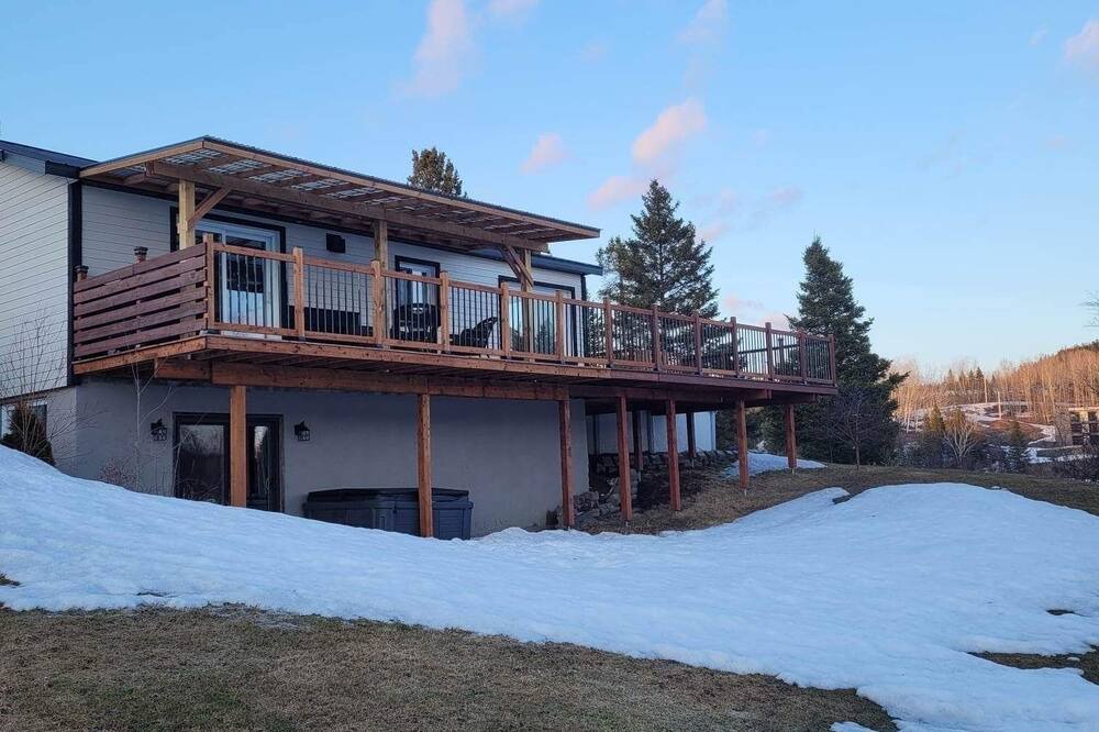 Photo of Outdoor in Saint-Charles-de-Bourget