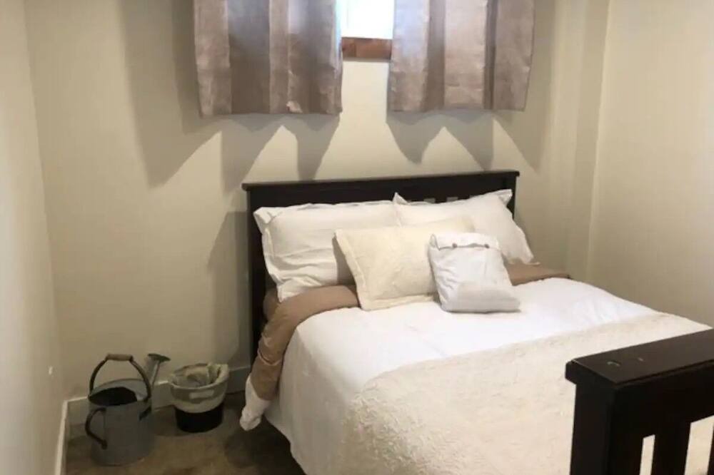 Photo of Bedroom in Saint-Charles-de-Bourget