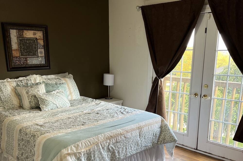 Photo of Bedroom in Canyon