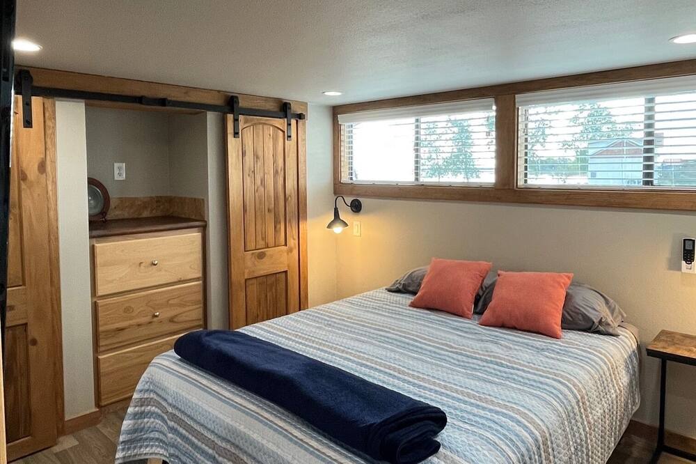 Photo of Bedroom in Kerens