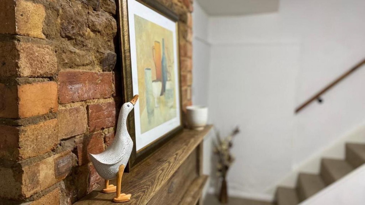 Photo of Others in Holcot