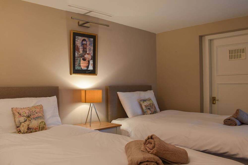 Photo of Bedroom in Inchbrook