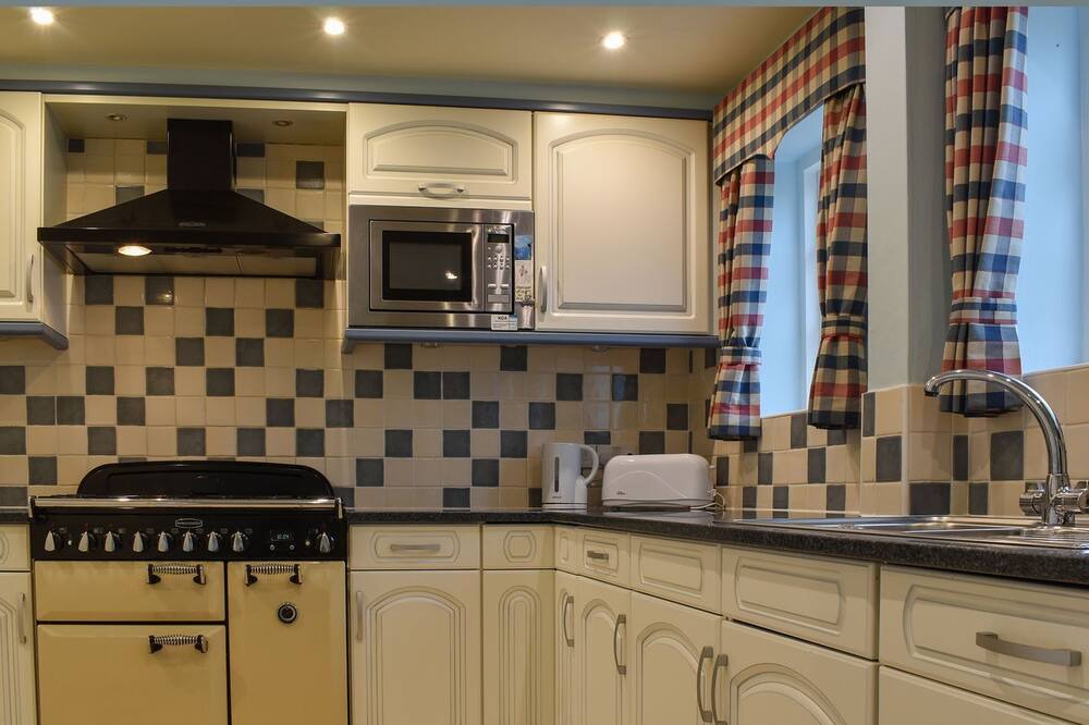 Photo of Kitchen in Inchbrook