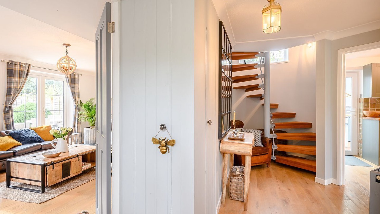 Photo of Others in East Woodyates