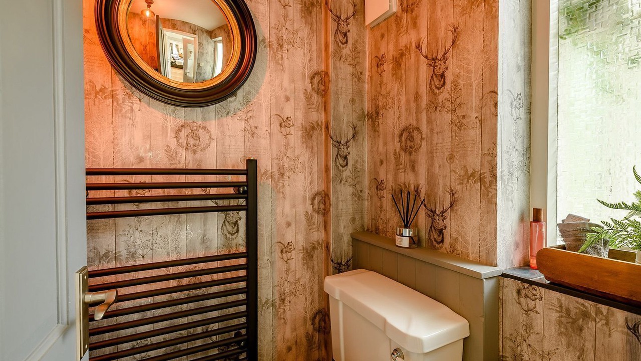 Photo of Others in East Woodyates