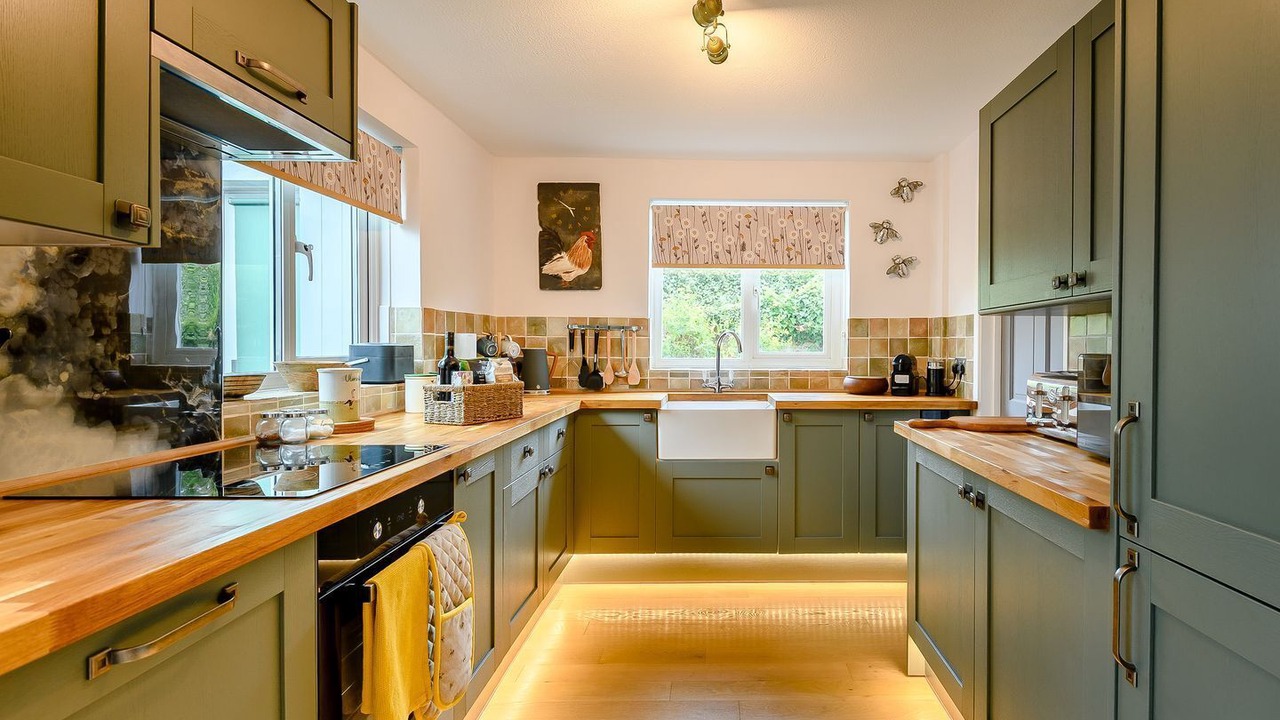 Photo of Others in East Woodyates